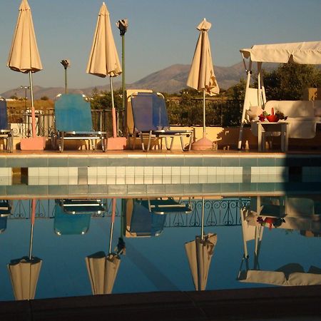 Maria Flora Apartments Creta Exterior foto