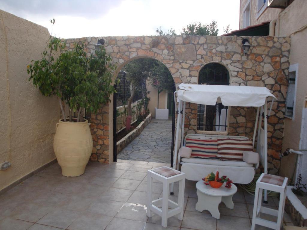 Maria Flora Apartments Creta Exterior foto