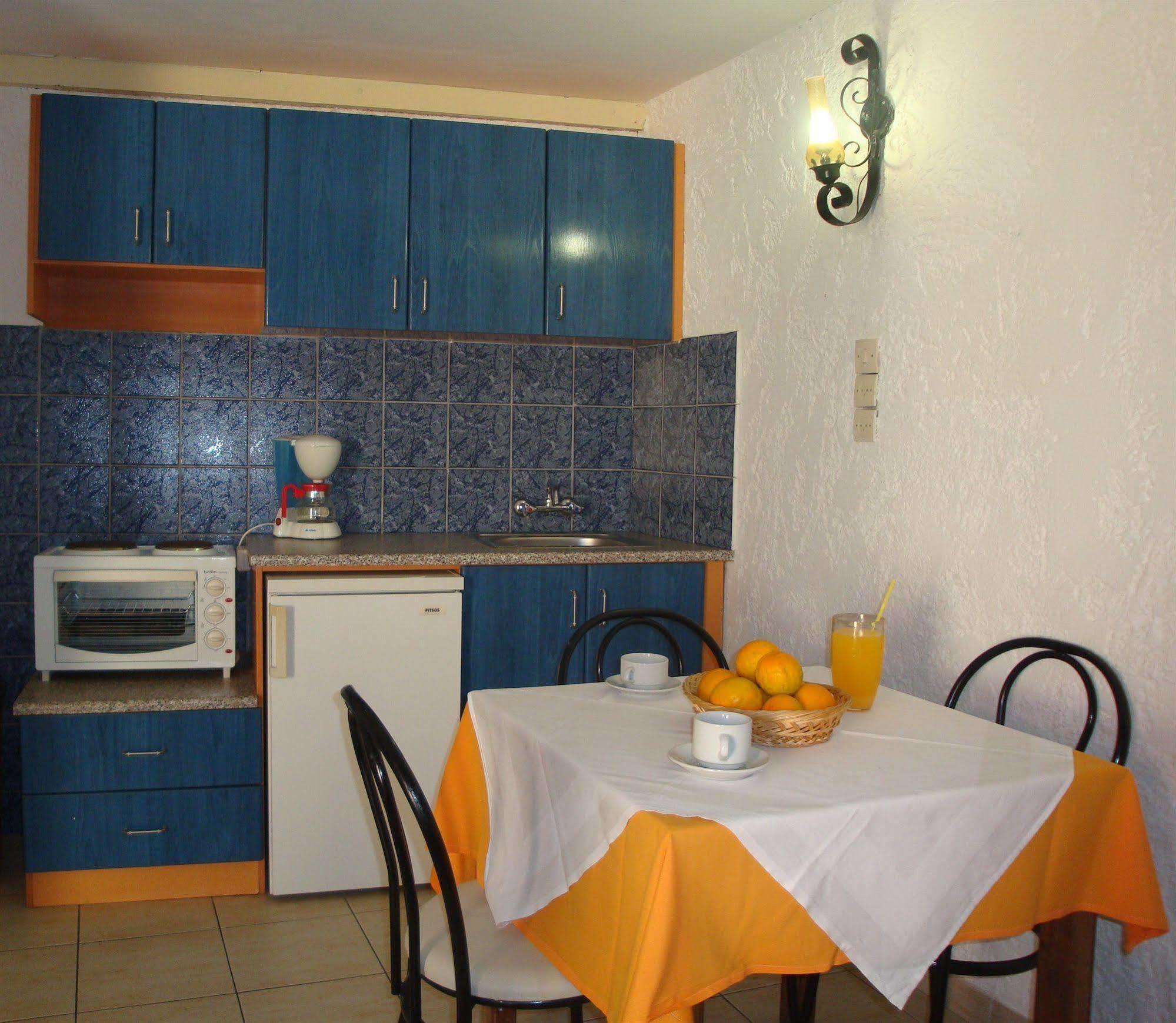 Maria Flora Apartments Creta Exterior foto
