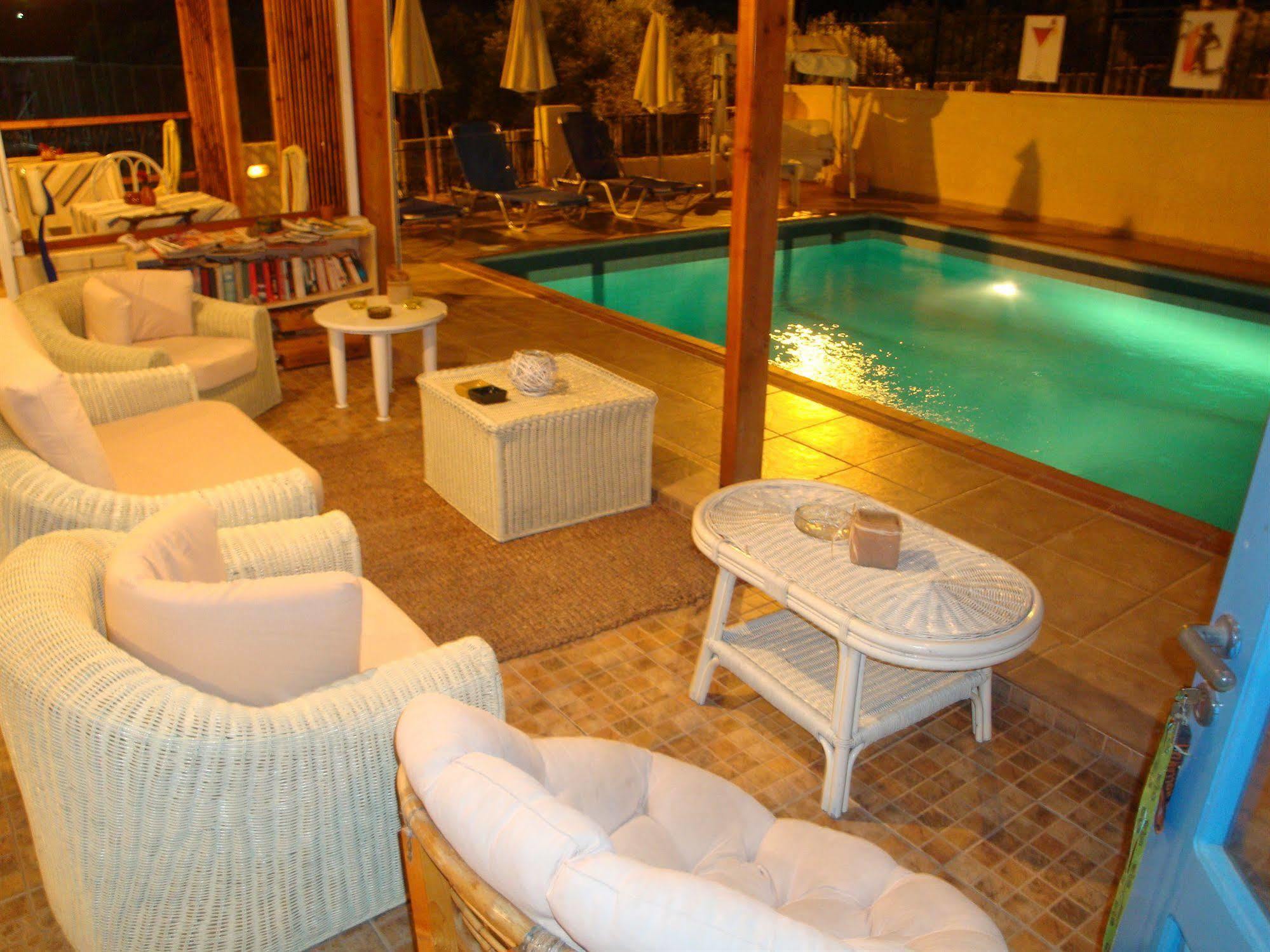 Maria Flora Apartments Creta Exterior foto